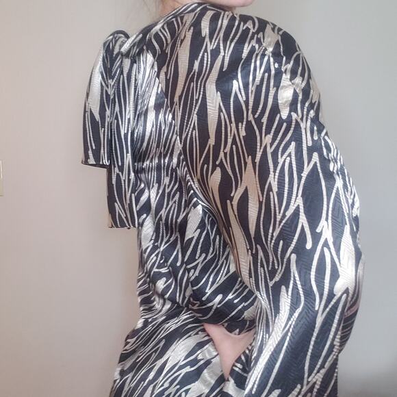 Vintage Metallic Psychedelic Silky 1/2 Button Bow Tie Scarf Blouse Cuff Wrist 10 - Picture 3 of 5